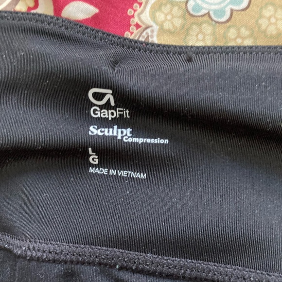 Leggings - Picture 2 of 3